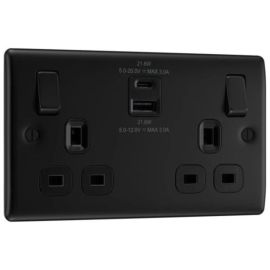 BG NFB22UAC22B Nexus Metal Matt Black 2 Gang USB A + C Switched Socket - Black insert