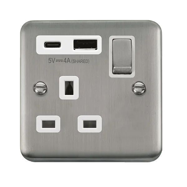 Click DPSS585WH Deco Plus Stainless Steel 1 Gang 13A 1x USB-A 1x USB-C 4A Switched Socket - White Insert